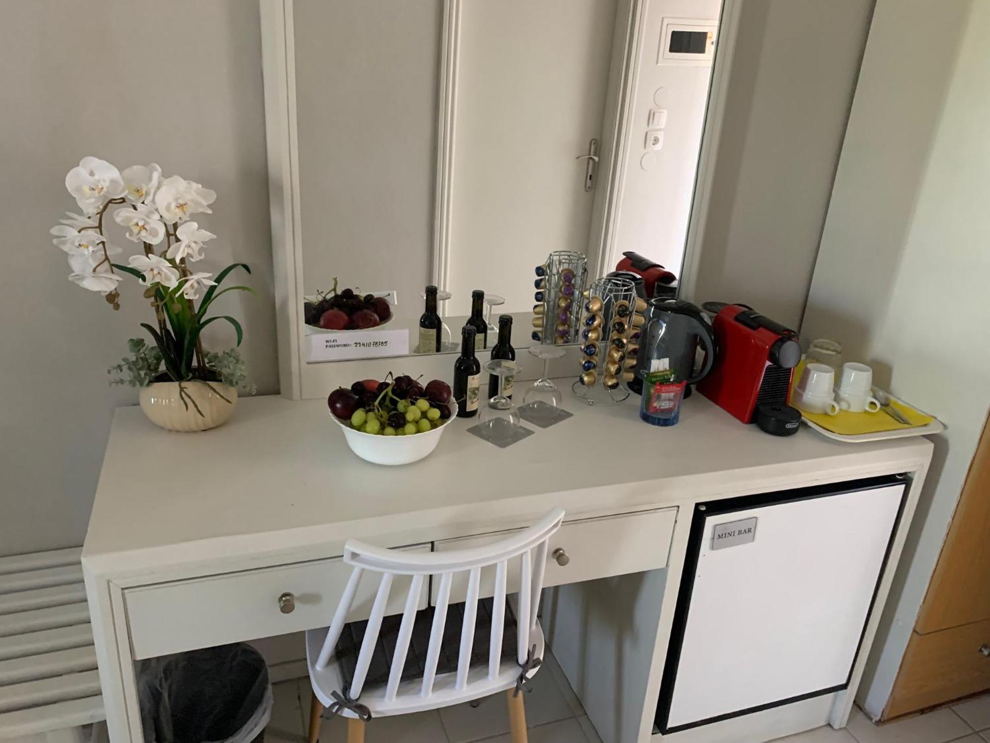 Alkyonides Boutique