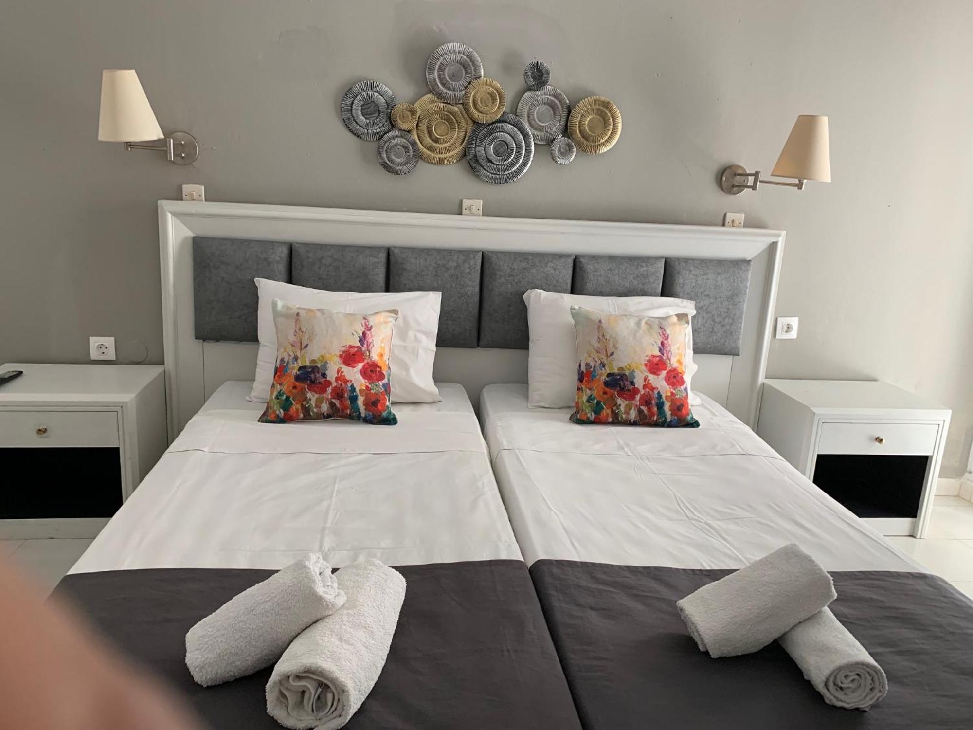 Alkyonides Boutique Отель 3*